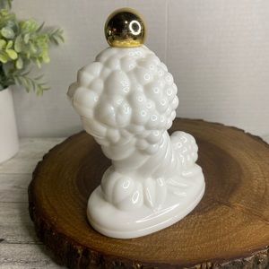 Vintage AVON Cornucopia Milk White Glass Skin So Soft Bath Oil Decanter